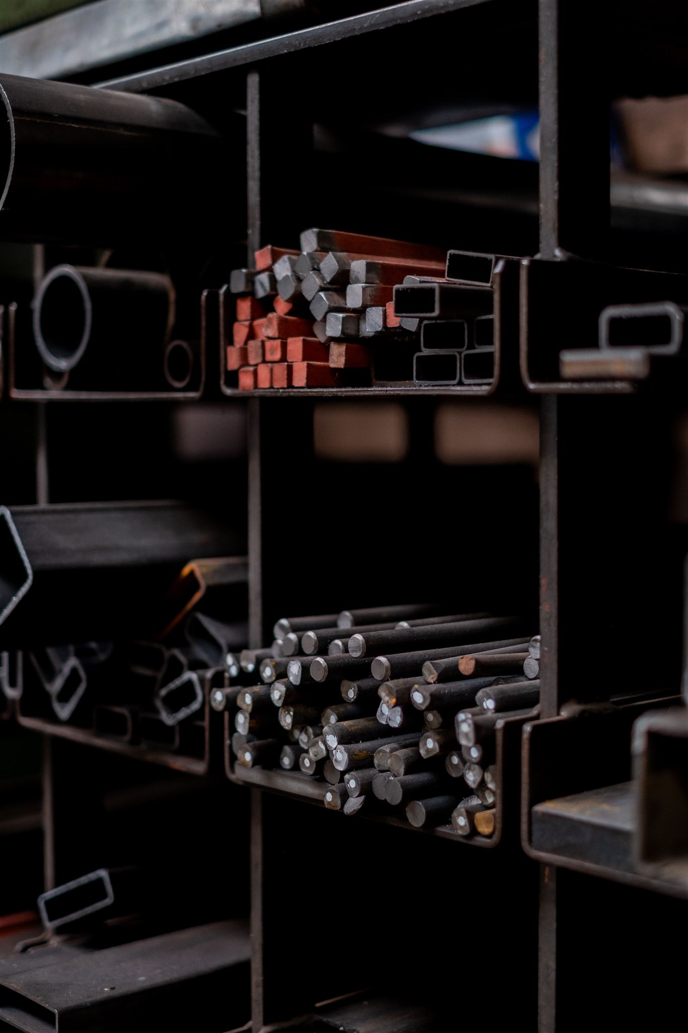 Staalbouw constructie voor uit en aanbouw Krikke Staalbouw constructie voor uit en aanbouw Krikke